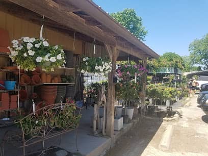 Vivero Harvest Feed Mill en Harvest AL