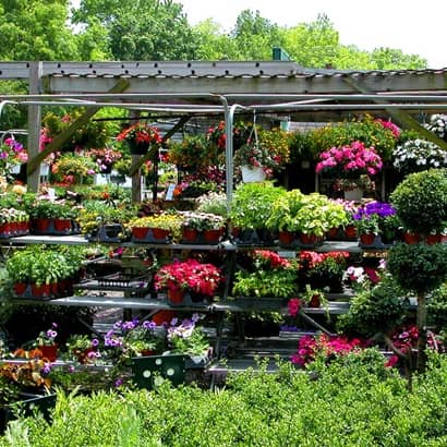 Garden Center at The Home Depot en Elizabeth, NJ