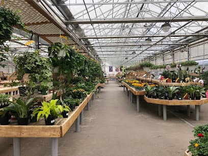 Stonehedge Ldscpg And Garden Center en Newington, CT